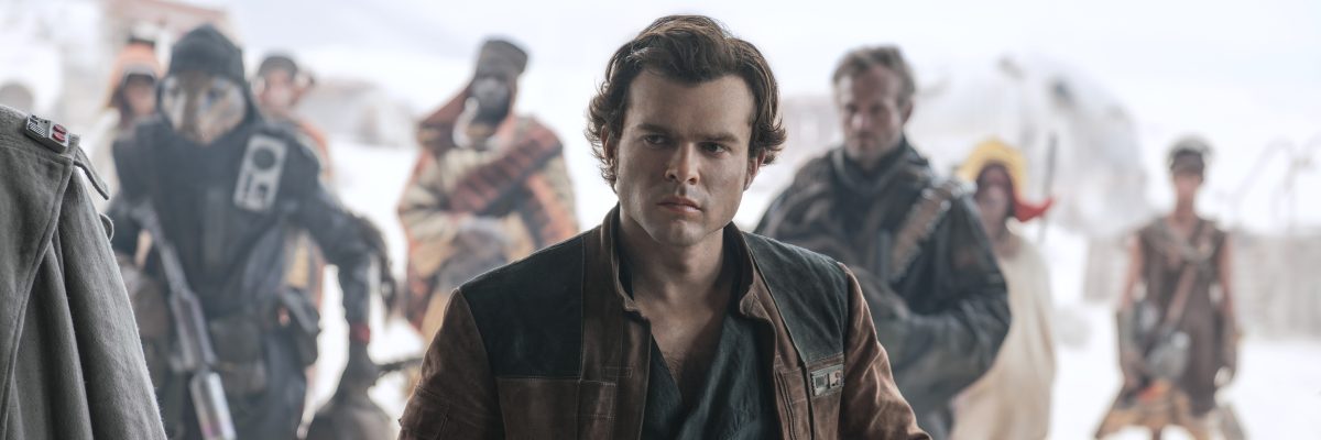 Alden Ehrenreich jako Han Solo ve snímku Solo: Star Wars Story