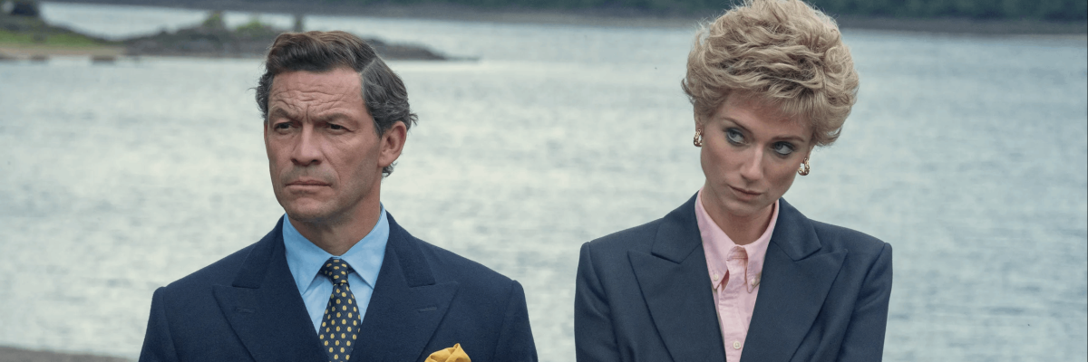 Dominic West a Elizabeth Debicki jako princ Charles a princezna Diana v páté sérii seriálu Koruna (The Crown)