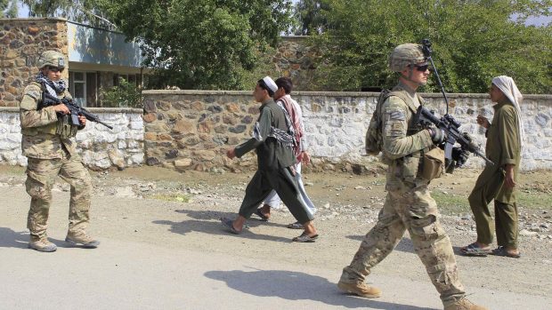 Američtí vojáci hlídají jednu z provincií na východě  Afghánistánu