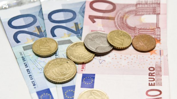 Peníze, euro (ilustrační foto)