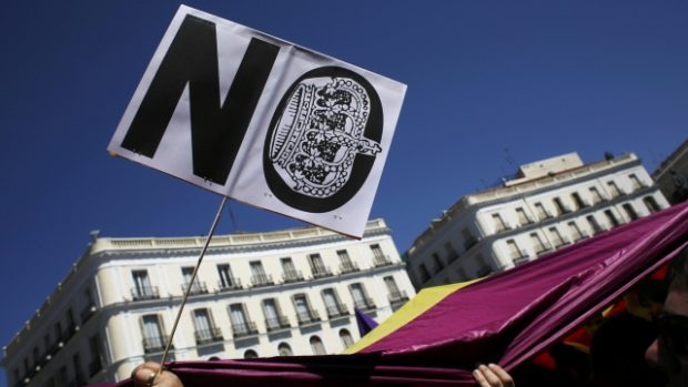 Stále víc Španělů si přeje návrat k republice
