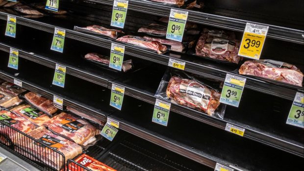 Nedostatek výrobků z masa v americkém městě KirkLand