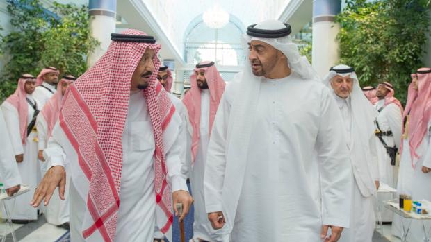 Korunní princ Spojených arabských emirátů Mohamed bin Saíd Ál Nahján z vládnoucího rodu Nahjánů.