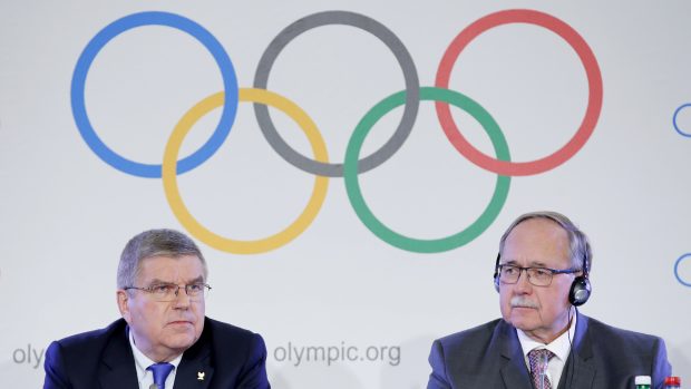 Mezinárodní olympijský výbor a jeho představitelé, Thomas Bach a Samuel Schmid