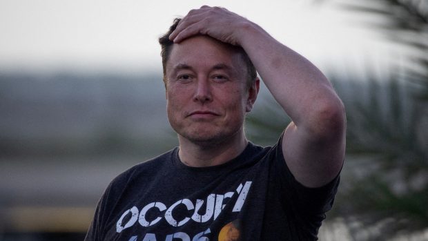 Elon Musk na texaské základně SpaceX