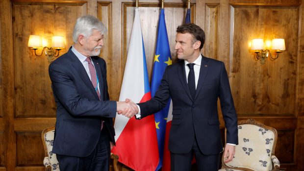 Zvolený prezident České republiky Petr Pavel se sešel s francouzským prezidentem Emmanuelem Macronem