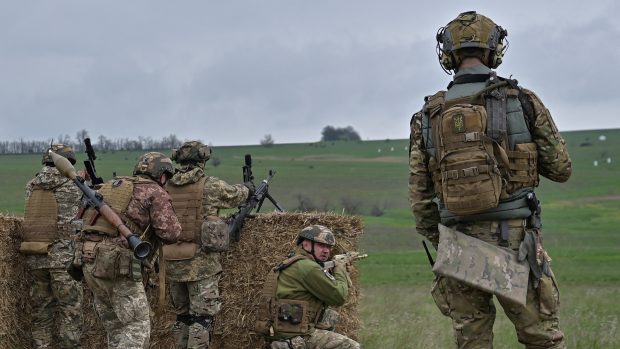 Vojenské cvičení ukrajinské armády