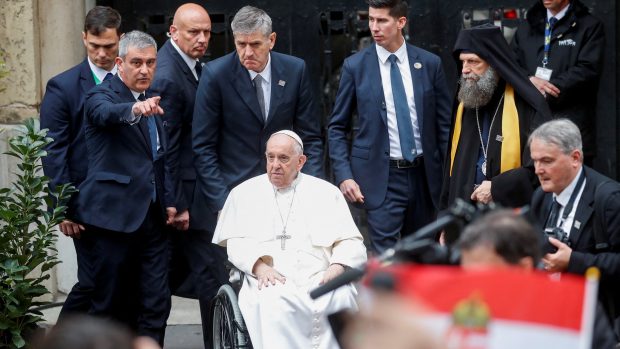 Papež František je na třídenní návštěvě Maďarska