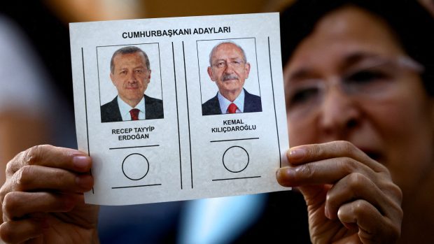 Stávající prezident Erdogan má šanci vyhrát volby potřetí v řadě