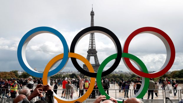V červnu vyšetřovatelé v kancelářích organizátorů olympiády prováděli prohlídky kvůli jinému případu