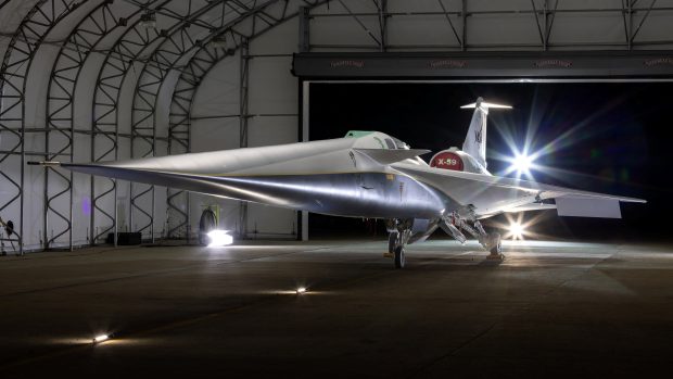 Prototyp tichého nadzvukového letounu X-59