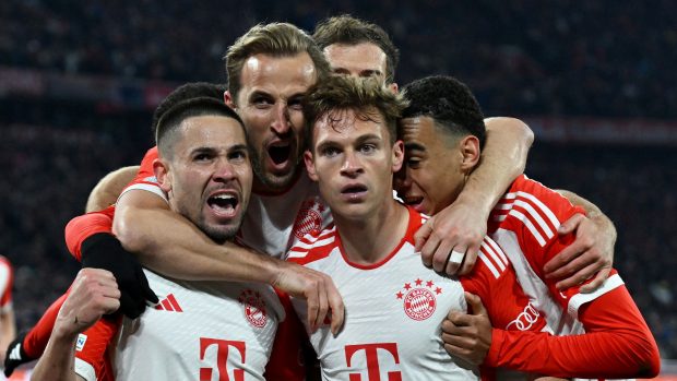 Fotbalisté Bayernu Mnichov v domácí odvetě čtvrtfinále Ligy mistrů porazili Arsenal 1:0 a v součtu s úvodní remízou 2:2 postoupili do semifinále