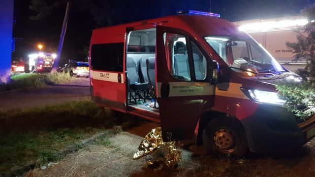 Hasiči zasahovali u požáru v sedmipatrovém domě v Uherském Brodě