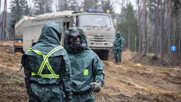 Čeští vojenští chemici z Liberce jsou od ledna na mezinárodní misi v Litvě. Cvičí tam společně s dalšími jednotkami v rámci NATO.