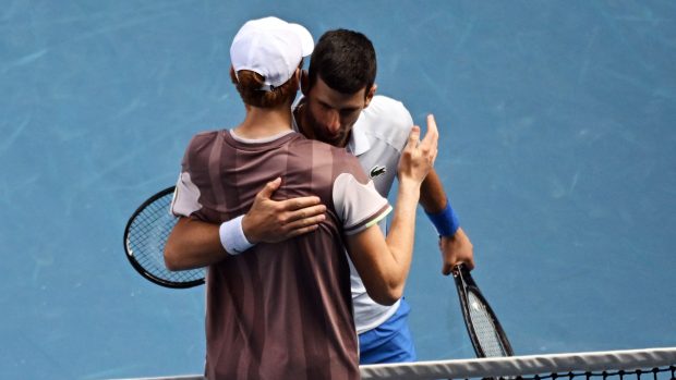 Jannik Sinner porazil Novaka Djokoviče v semifinále Australian Open