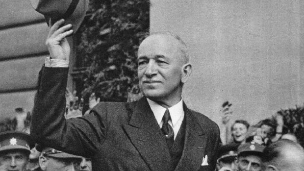 Prezident Edvard Beneš po návratu do vlasti v roce 1945