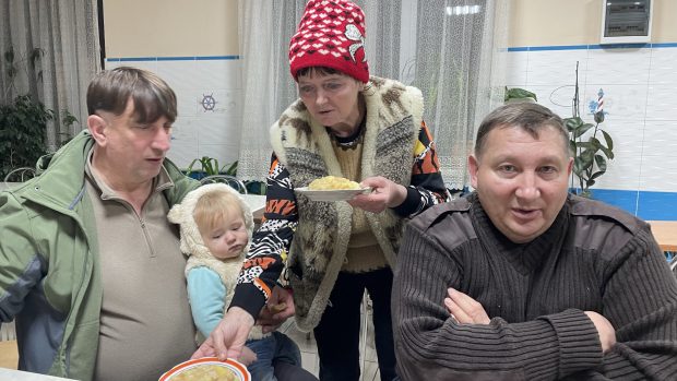 Obyvatelé dobrovolnického centra v Pokrovsku