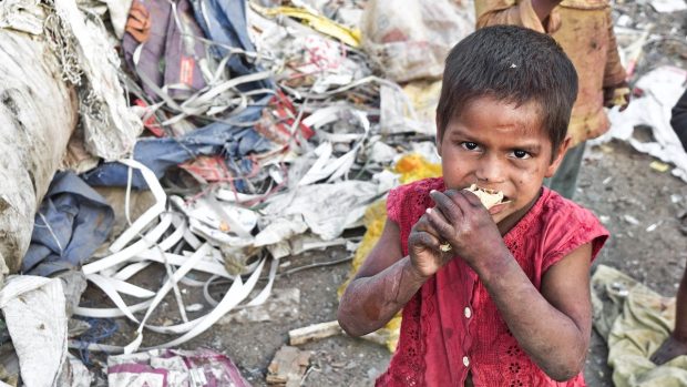 Na světě trpělo loni nedostatkem jídla 735 milionů lidí. Cíl OSN vymítit hlad do roku 2030 se vzdaluje