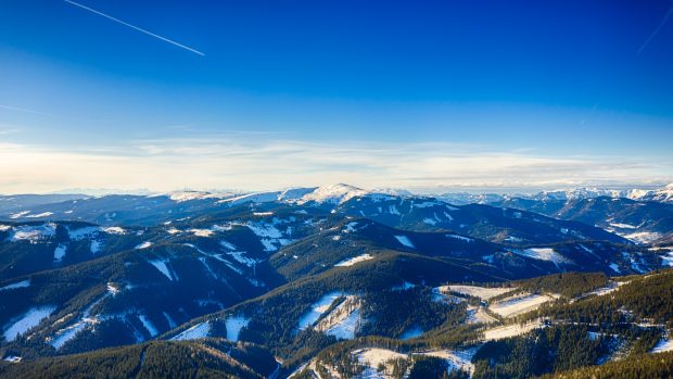 Rakouská lyžařská střediska hlásí ideální podmínky, zima se vrátila v plné síle