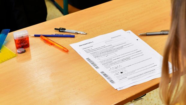Podávání přihlášek na střední školy čeká letos elektronizace