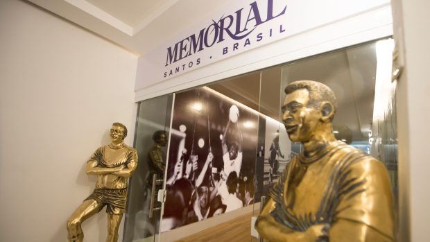 Brazílie otevřela mauzoleum fotbalové legendy Pelého