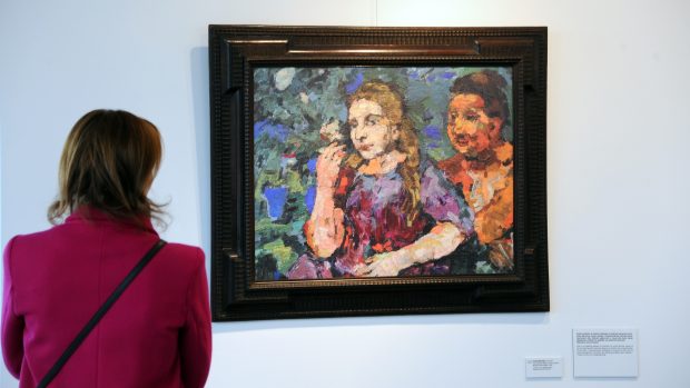 Obraz Žena a otrok se na aukci v pražské síni Adolf Loos Apartement and Gallery nakonec neprodal