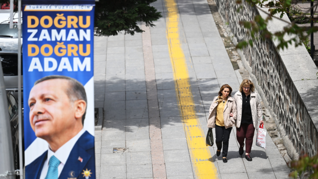 Kampaň k nadcházejícím prezidentským volbám v Turecku