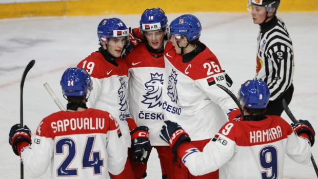 Čeští hokejisté na mistrovství světa zabojují o bronz proti Finsku