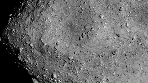 Sonda Hajabusa 2 u asteroidu Ryugu operuje od června