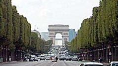 Champs Elysées a Vítězný oblouk