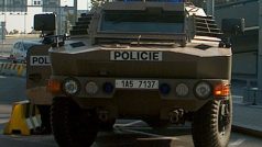obrněný policejní vozidlo