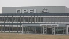 Továrna Opel v belgických Antverpách.jpg