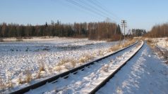 Železniční trať v zimě