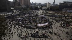 Protivládní protesty se soustřeďují na káhirském hlavním náměstí.