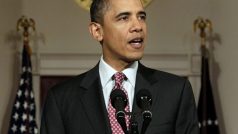 Prezident Barack Obama označil odstoupení Husního Mubaraka za historickou událost.