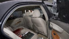 Rozstřílené auto pákistánského ministra Šahbáze Bhattího