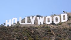 Známý nápis na kopcích nad Hollywoodem