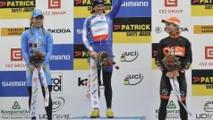 Cyklokrosařka Kateřina Nash po vítězství v závodě SP v Táboře
