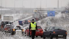 Dopravní situace v Ostravě po uzavření Svinovských mostů se zkomplikovala