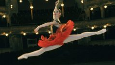 Alina Nanu v roli Kitri  na generální zkoušce baletu Don Quijote v pražské Státní opeře