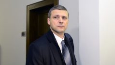 Poslanec Roman Pekárek, nepravomocně odsouzený za korupci, u Vrchního soudu v Praze