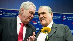 Rozhlasová debata prezidentských kandidátů Miloše Zemana a Karla Schwarzenberga na stanici Radiožurnál