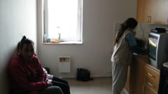 Jeden z nových bytů, které sehnali aktivisté lidem z ubytovny v Krásném Březně