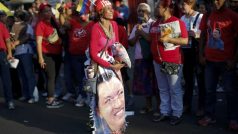 Cháveze vítali po nečekaném návratu do Venezuely jeho nadšení stoupenci