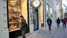 Luxusním butikům se v Praze daří – především v Pařížské ulici