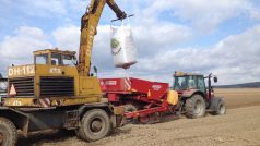 Zemědělci na Vysočině začali sázet brambory - mezi prvními Agro Měřín na Žďársku