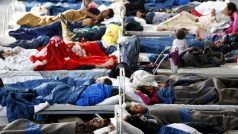 Migranti spí v německém městě Hanau
