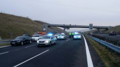D8: policie připravuje zprovoznění dálnice (17.12. 15:40)