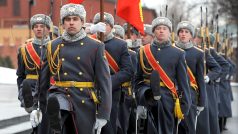 Ruští vojáci na přehlídce