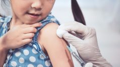 očkování dítě pediatr doktor